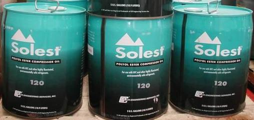 汽车冷冻油与润滑油的正确加注方法详解